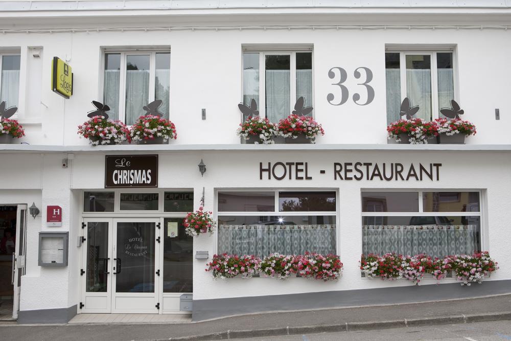 Logis Hotel Le Chrismas Châteaulin 외부 사진